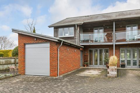 33 Nations Hill, Winchester, SO23 7QY