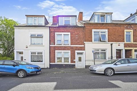 3 bedroom terraced house to rent, Chaucer Street, Mansfield, Nottinghamshire