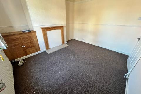 3 bedroom terraced house to rent, Chaucer Street, Mansfield, Nottinghamshire