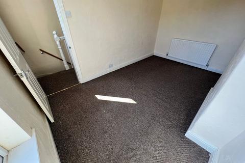 3 bedroom terraced house to rent, Chaucer Street, Mansfield, Nottinghamshire