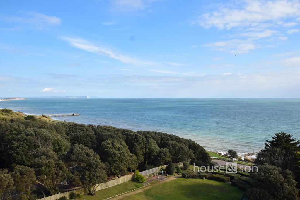 Albany, Manor Road, East Cliff, Bournemouth, BH1 3 bed apartment for