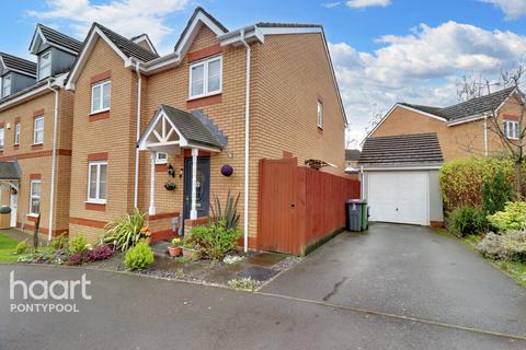 4 bedroom detached house for sale, Churchwood, Pontypool