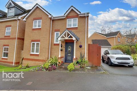 4 bedroom detached house for sale, Churchwood, Pontypool