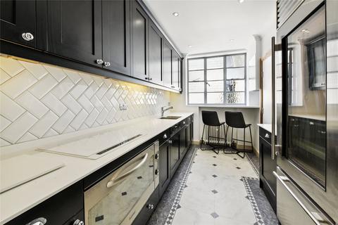 undefined, Lowndes Square, Knightsbridge, Belgravia, London