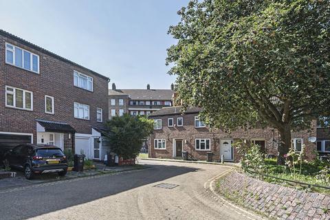 2 Jarrow Way, London, E9 5PG