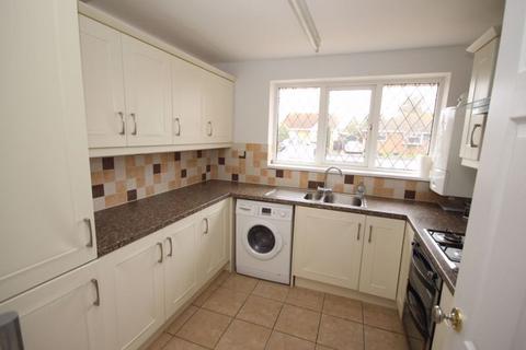 27 Bishopthorpe Road, Cleethorpes, DN35 0TA