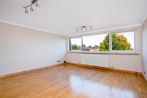 2 bedroom flat for sale - The Park, Sidcup