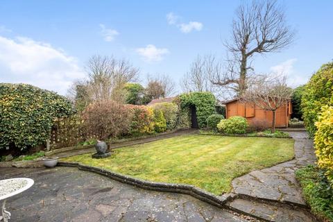 107 Longmead Drive, Sidcup, DA14 4NY