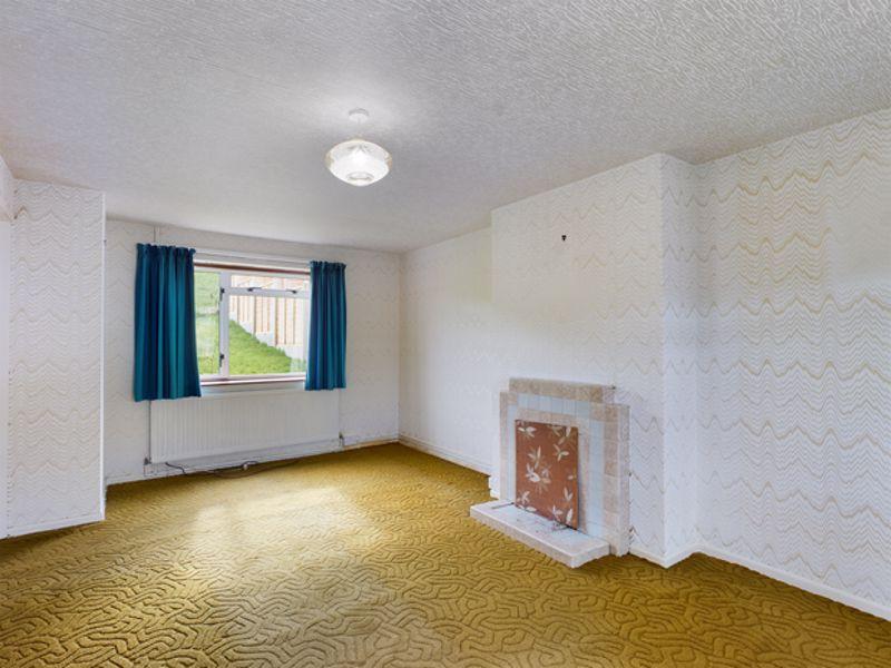 Cwmdwyfran, Bronwydd Arms, Carmarthen 3 bed semidetached house £179,950