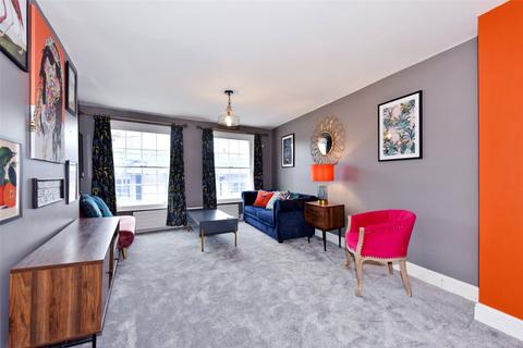 undefined, High Street, Eton, Windsor, Berkshire, SL4