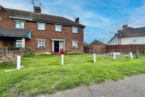 4 bedroom semi-detached house for sale, Croft Green, Dunstable