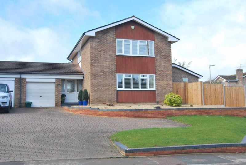 Painswick Road, Gloucester 3 bed detached house £425,000