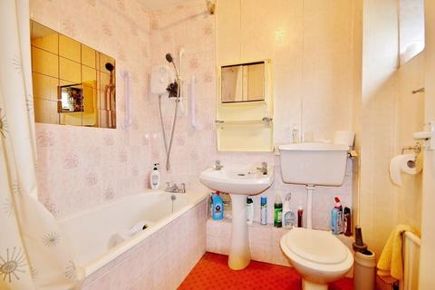 37 Feilden Close, Ducklington, Witney, OX29 7XF