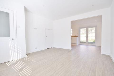 56 Burwell Meadow, Witney, OX28 5JQ