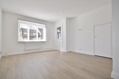 56 Burwell Meadow, Witney, OX28 5JQ