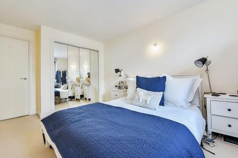 1 bedroom apartment to rent, Naylor Building West, Commercial Road, London