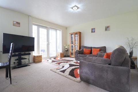 147 Telscombe Way, Luton, LU2 8QP