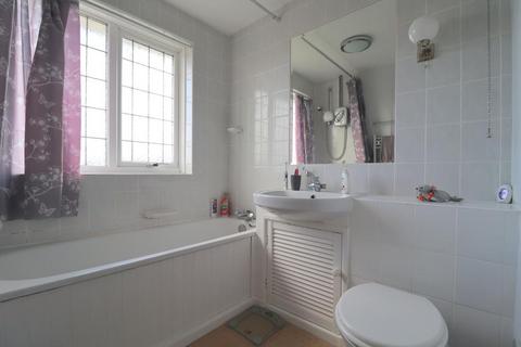 147 Telscombe Way, Luton, LU2 8QP