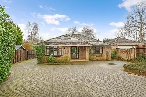 3 bedroom detached bungalow for sale, Bournemouth Road, Hampshire, LYNDHURST, SO43