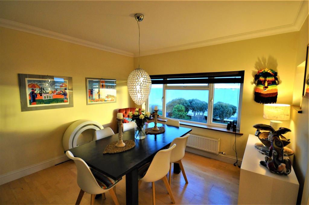 Aa dining room bed t.jpg