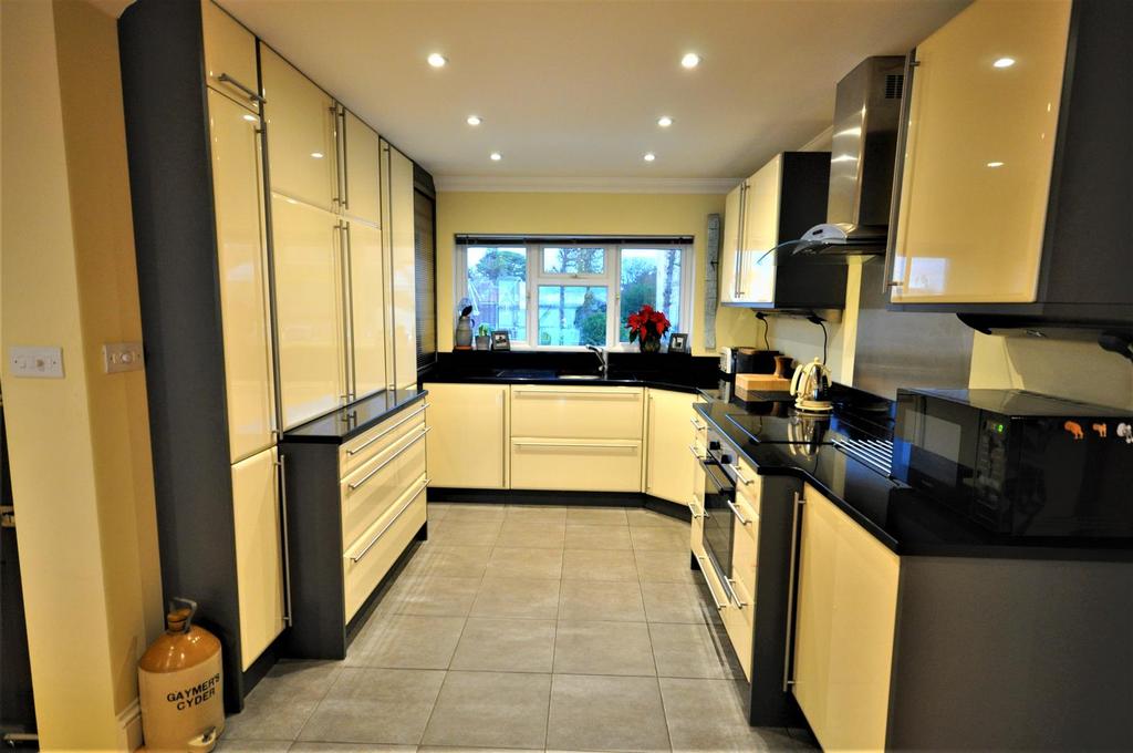 Aa kitchen.jpg