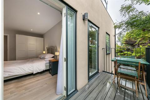2 bedroom flat for sale - Aboyne Road
