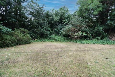 51 Autumn Drive, Sutton, SM2 5BB
