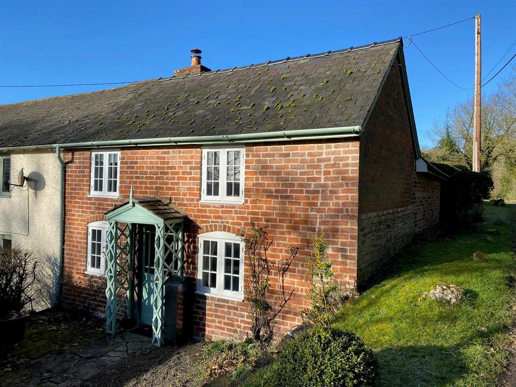 The Cabin, Castle, SY9 5JG 3 bed semidetached house £289,000