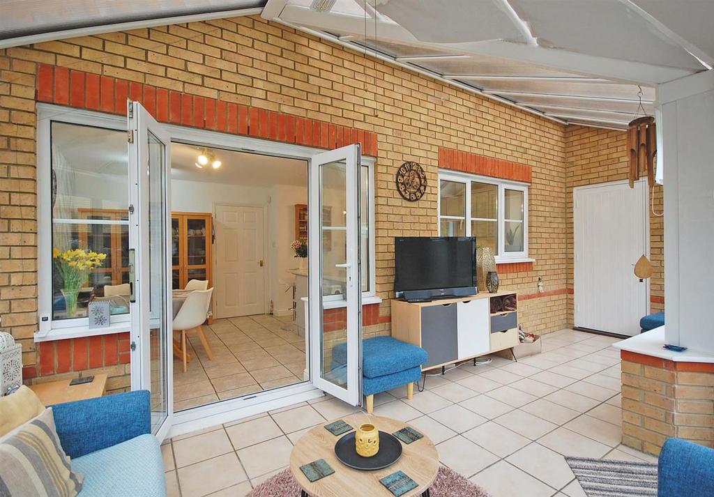Conservatory d.jpg