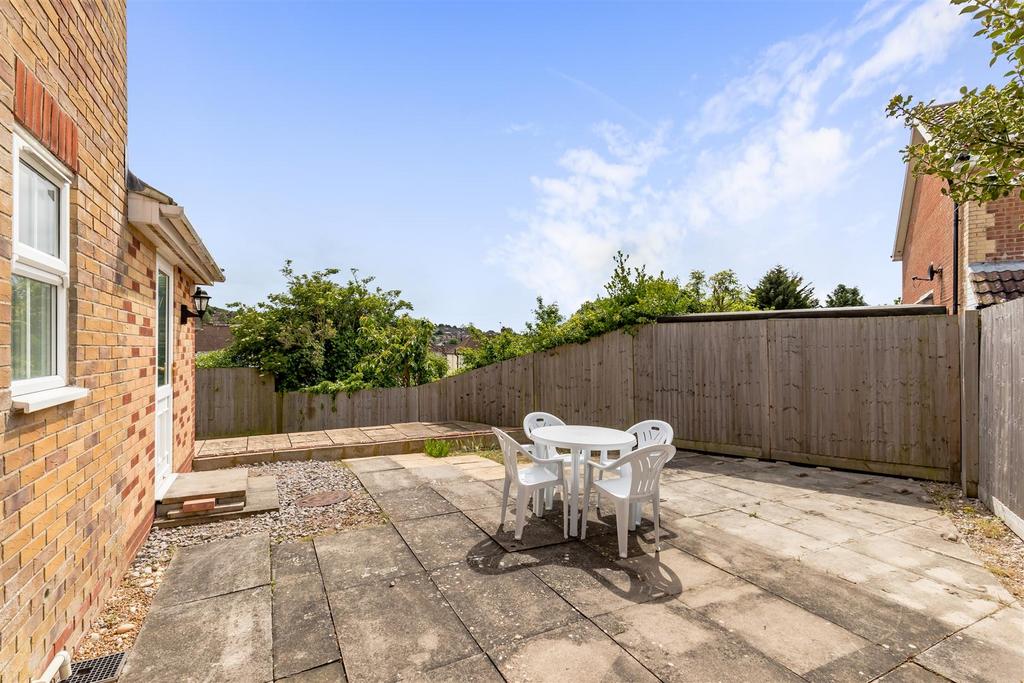 Rear Paved Garden