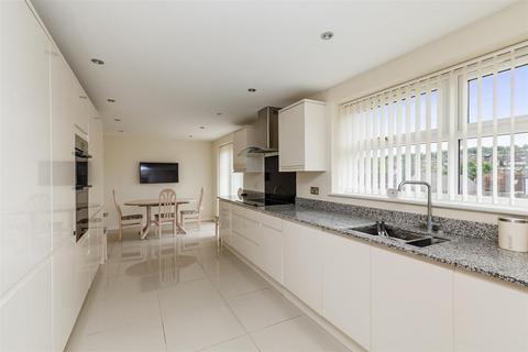 26 Windmill View, Brighton, BN1 8TU