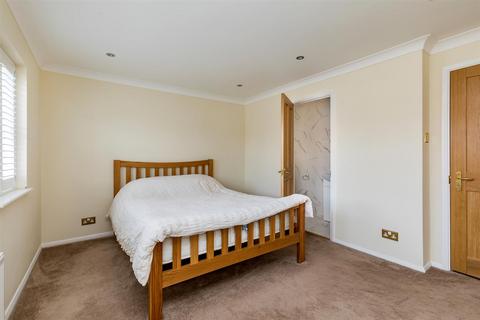 26 Windmill View, Brighton, BN1 8TU