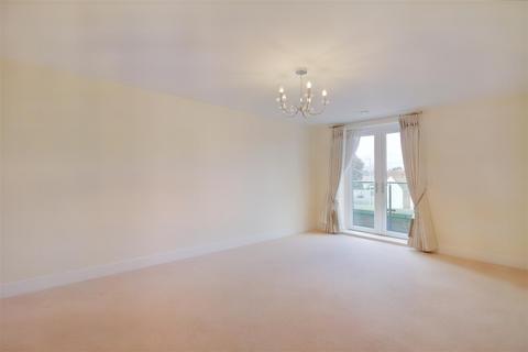 1 bedroom apartment for sale, Elm Tree Court, High Street, Huntingdon