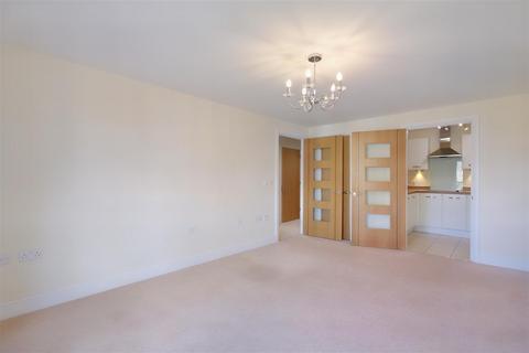 1 bedroom apartment for sale, Elm Tree Court, High Street, Huntingdon