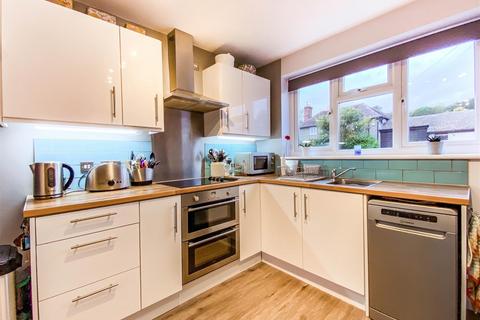 3 bedroom terraced house for sale, Church Close, Onibury, Craven Arms