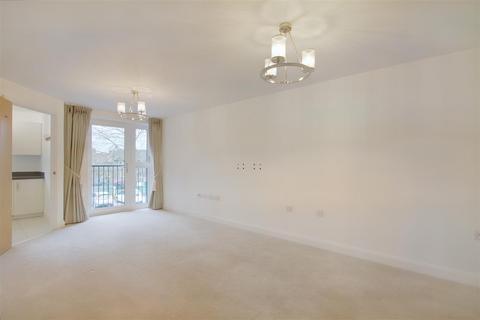 2 bedroom apartment for sale, Oakhill Place, High View, Bedford, Bedfordshire, MK41 8FB