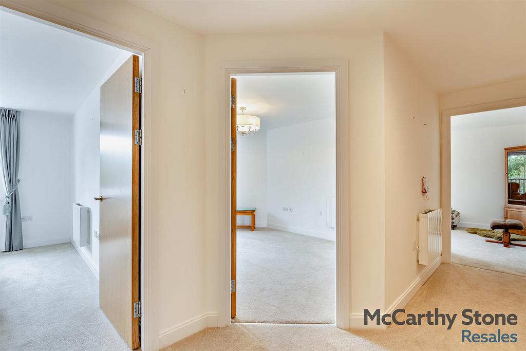 8654116-interior15-800.jpg