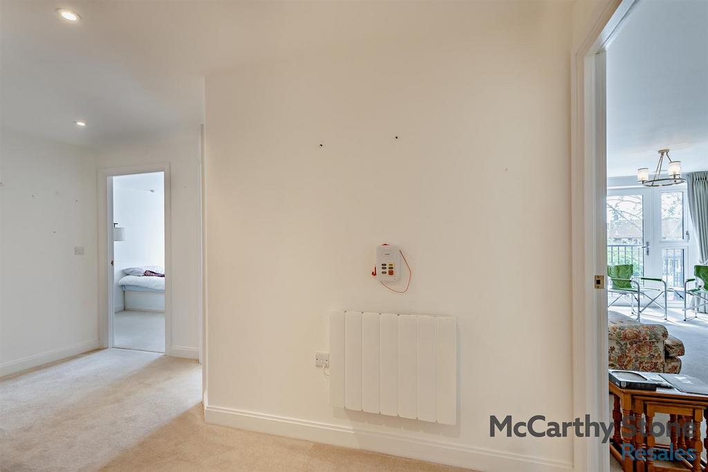 8654116-interior06-800.jpg