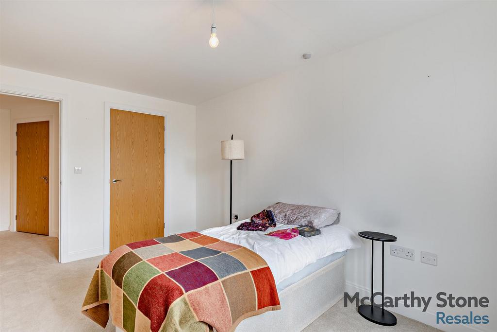 8654116-interior14-800.jpg
