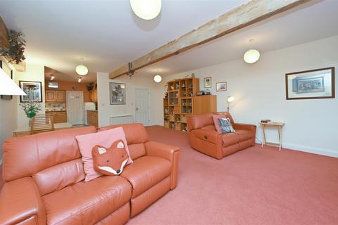 2 bedroom apartment for sale, Wye Mill, Cressbrook, Buxton