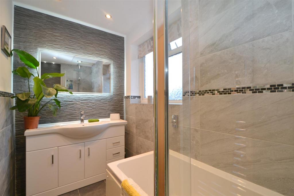 Bath4.JPG