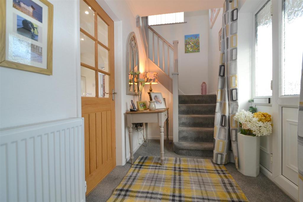 Hall1.JPG