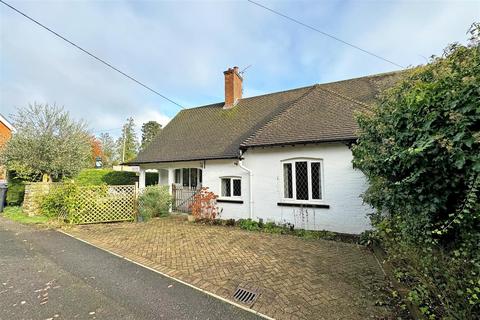 Cheyne Lodge Brook Road, Wormley, Godalming, GU8 5UA