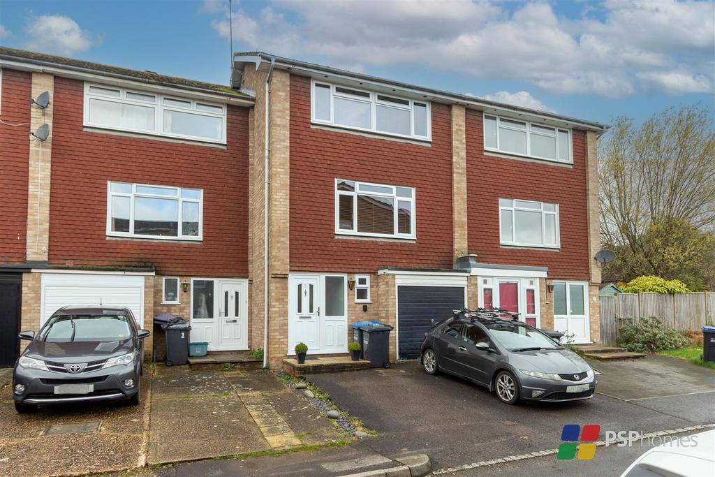 Sydney Road, Haywards Heath 4 bed terraced house £470,000