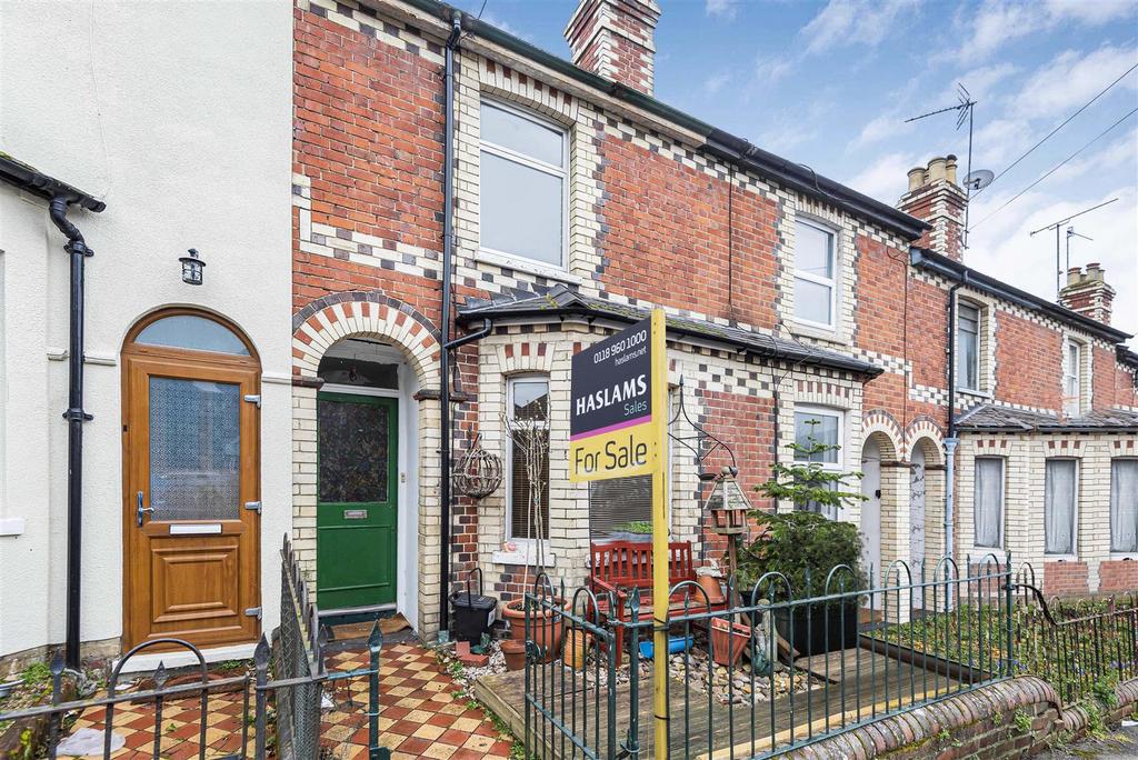 Highgrove Street, Reading 2 bed terraced house £225,000
