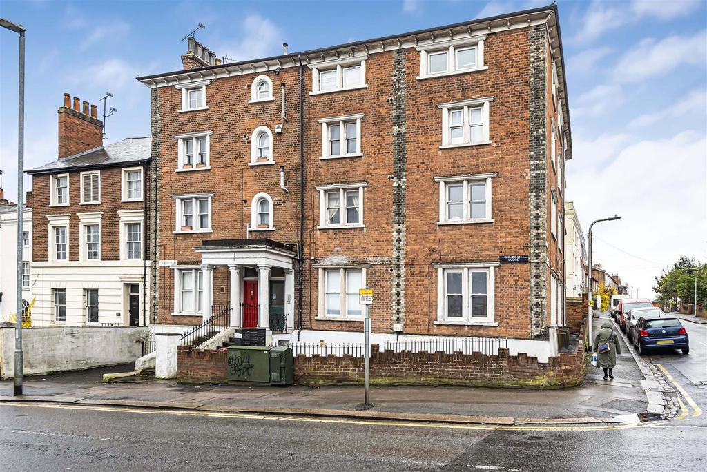 Clevedon Lodge, 127 Castle Hill, Reading 1 bed apartment for sale £