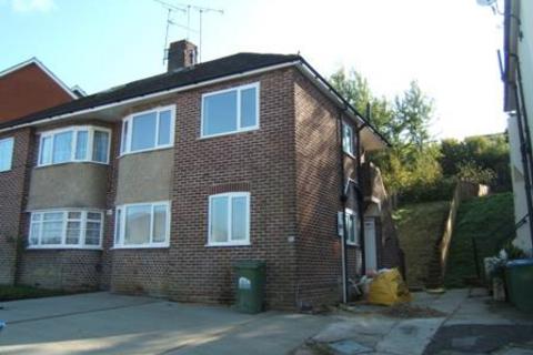 2 bedroom maisonette to rent, Gainsford Road, Bitterne