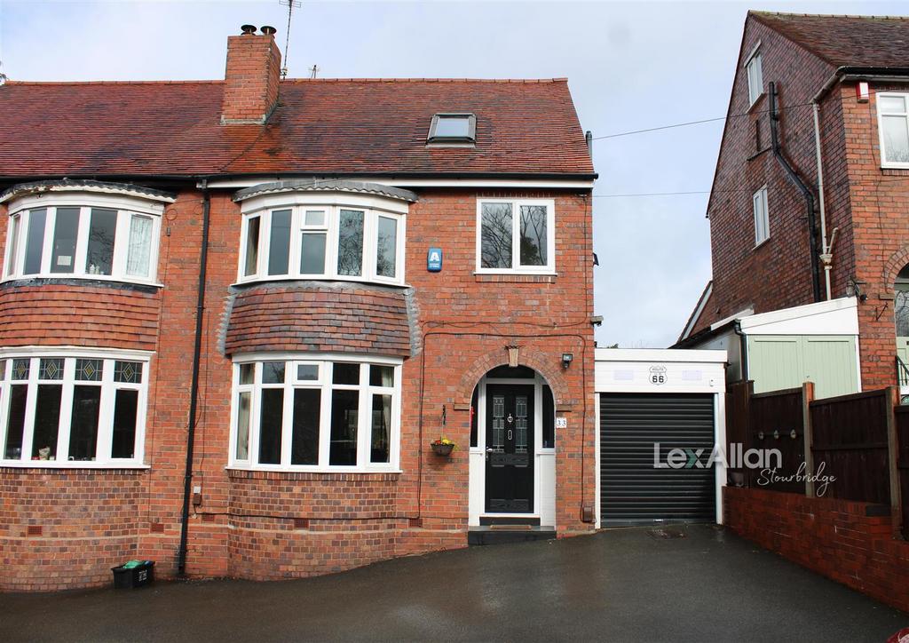 Brook Holloway, Stourbridge 3 bed semidetached house for sale £300,000