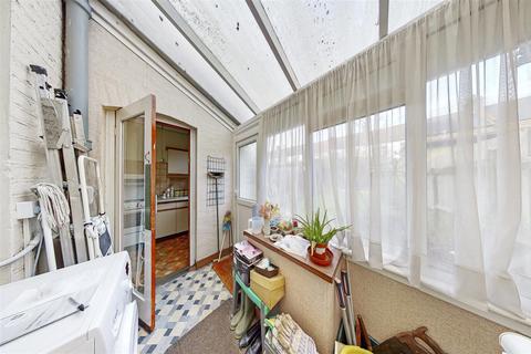 79 Fernbank Avenue, Wembley, HA0 2TT