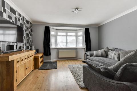 79 Burnham Road, Worthing, BN13 2NH